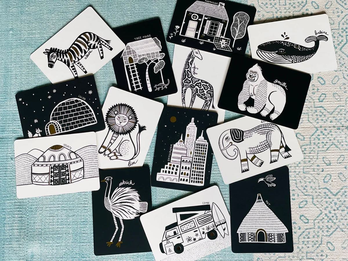 Les 14 cartes d'éveil Pereski en noir et blanc, animaux et cocons